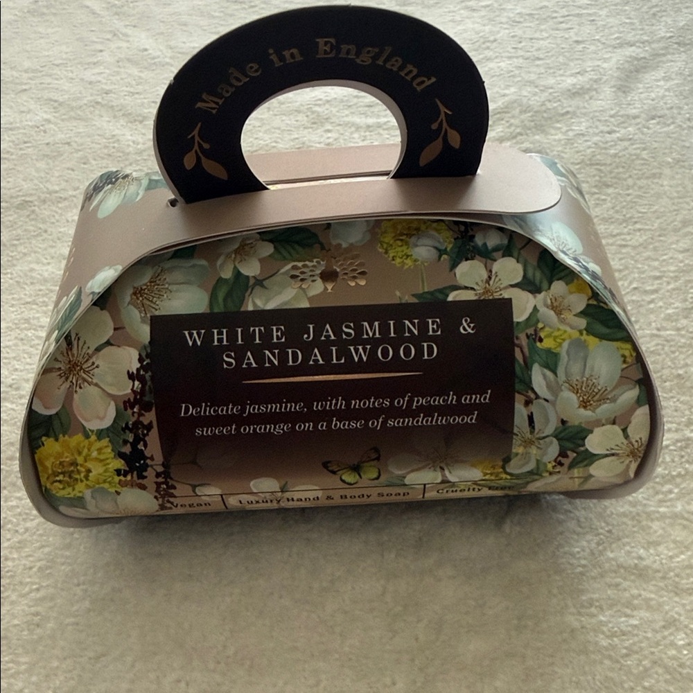 White Jasmine & Sandalwood Luxury Hand & Body Soap